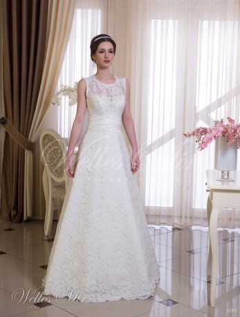 Весільні сукні Charming Elegance 109-1